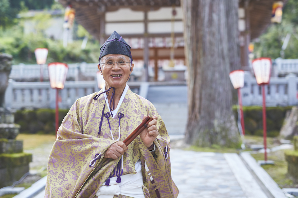 日本最古の民謡「こきりこ」 いのちの循環にささげる歌と踊り | 一般